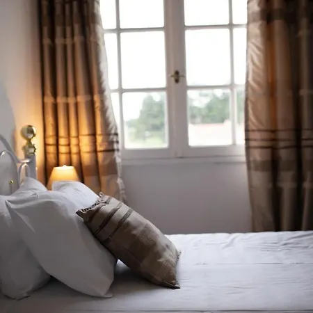 Maison Mignardise - Cite ベッド・アンド・ブレックファスト 4*