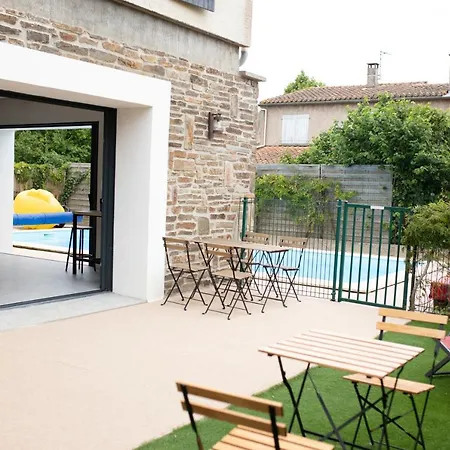 לינה וארוחת בוקר Maison Mignardise - Cite 4*