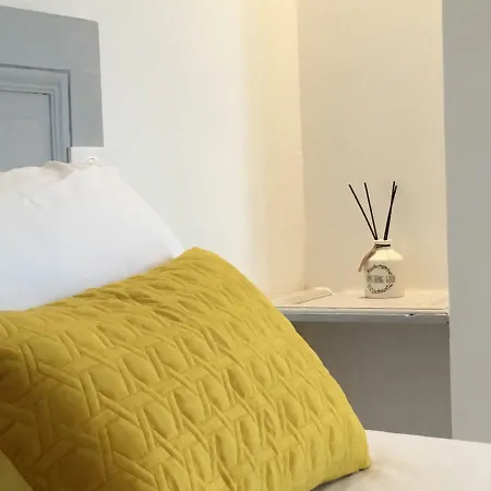 Maison Mignardise - Cite Bed & Breakfast