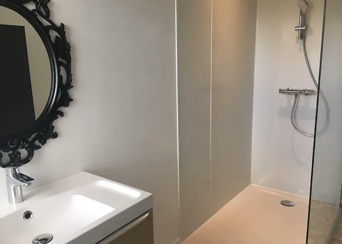 Maison Mignardise - Cite 4* Καρκασόν